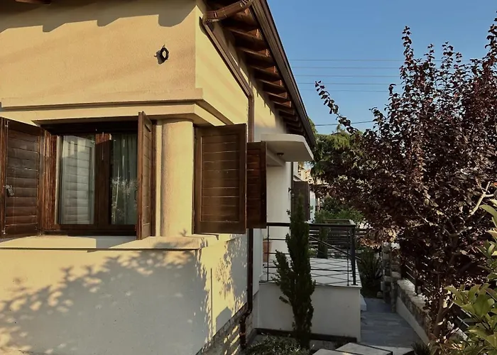 Casa Di Morfi Achille *